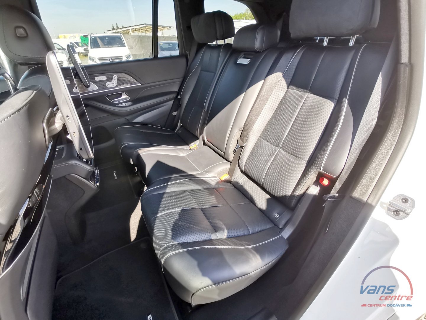 Mercedes-Benz GLS 400D 4MATIC/ AMG/ PANO/ 7 MÍST/ TOP VÝBAVA!
