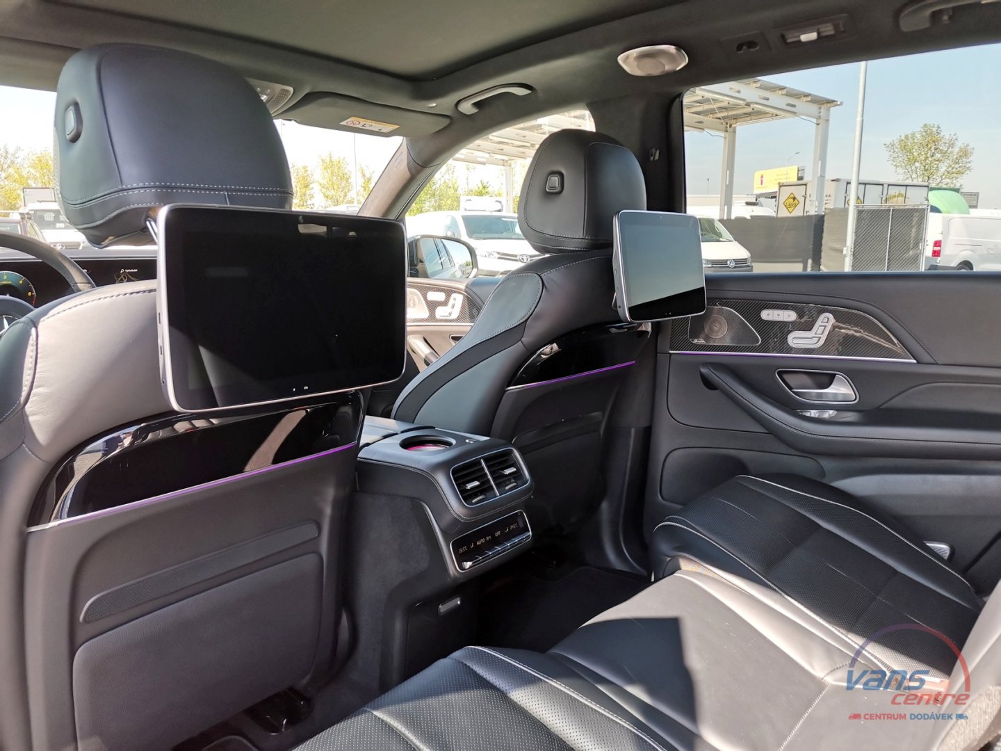 Mercedes-Benz GLS 400D 4MATIC/ AMG/ PANO/ 7 MÍST/ TOP VÝBAVA!