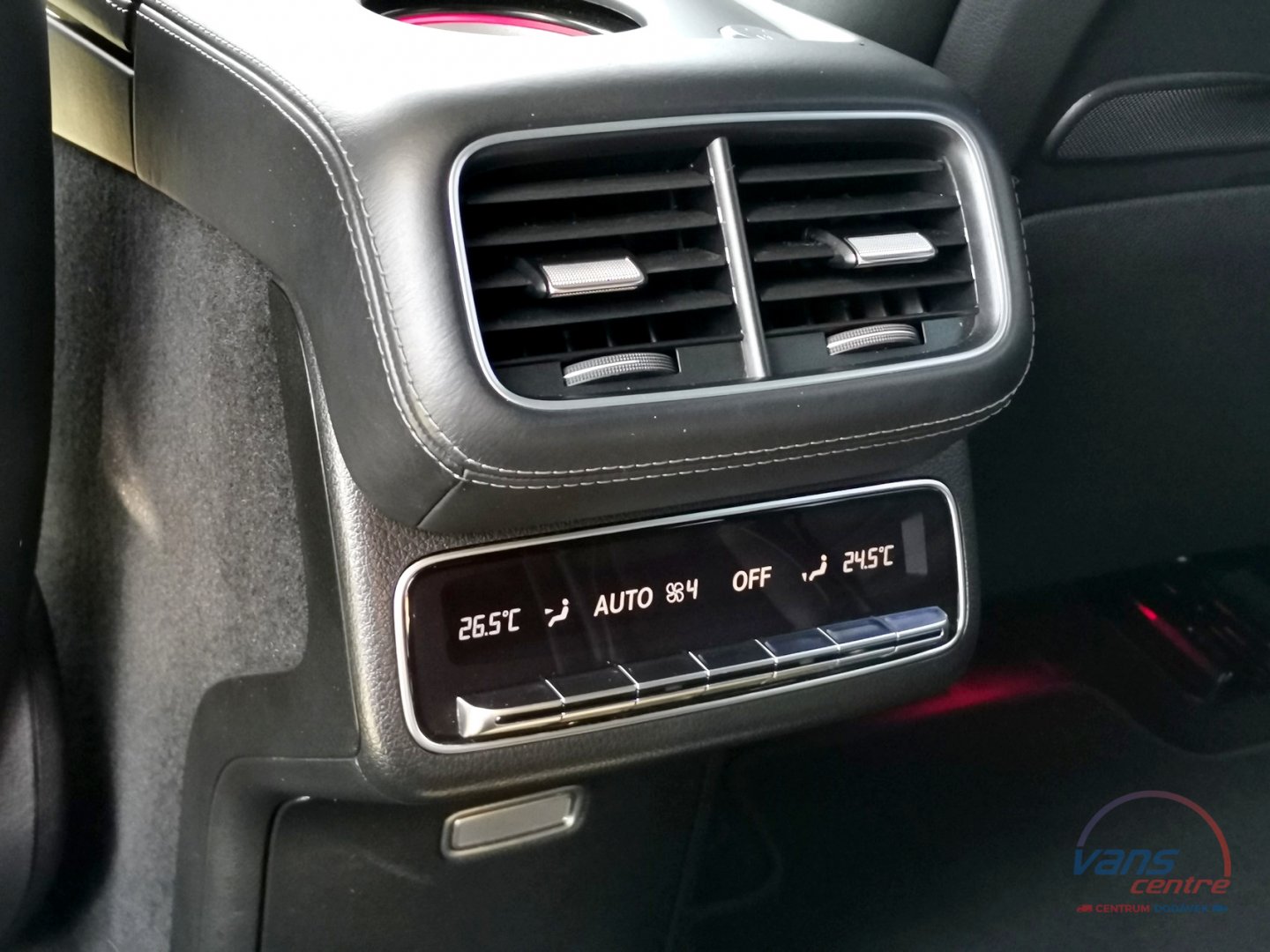 Mercedes-Benz GLS 400D 4MATIC/ AMG/ PANO/ 7 MÍST/ TOP VÝBAVA!