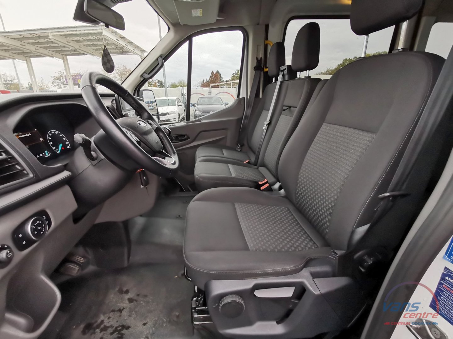 Ford TRANSIT 2.0TDCI/96KW L3H2/ 9 MÍST/ ČR/ 1.MAJITEL