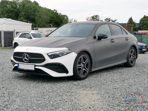 Mercedes-Benz A 180 SEDAN/ AMG-LINE/ NIGHT/ KEYLESS