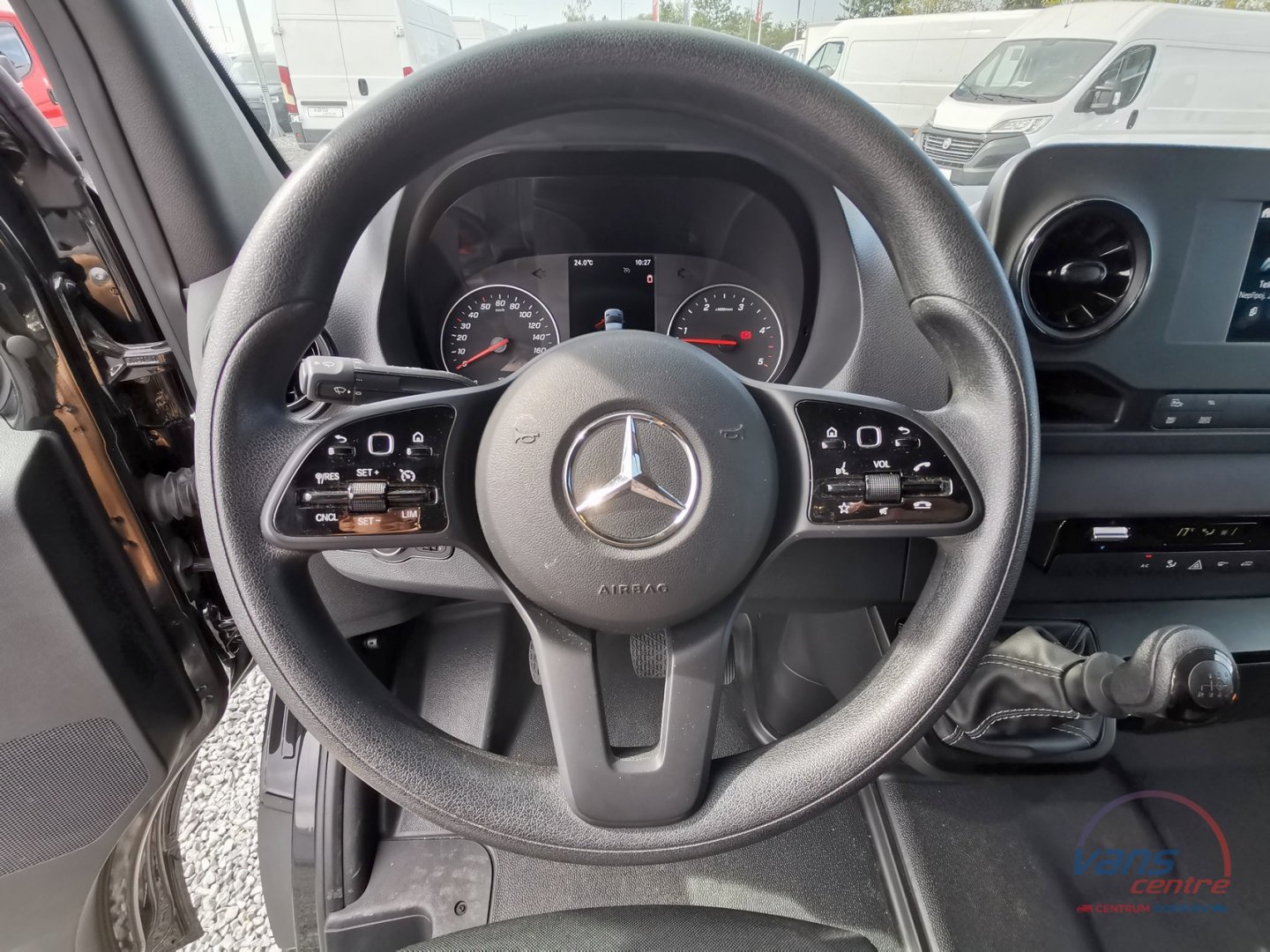 Mercedes-Benz SPRINTER 319CDI MAXI/ KLIMA/ NAVI/ KAMERA/ TAŽNÉ