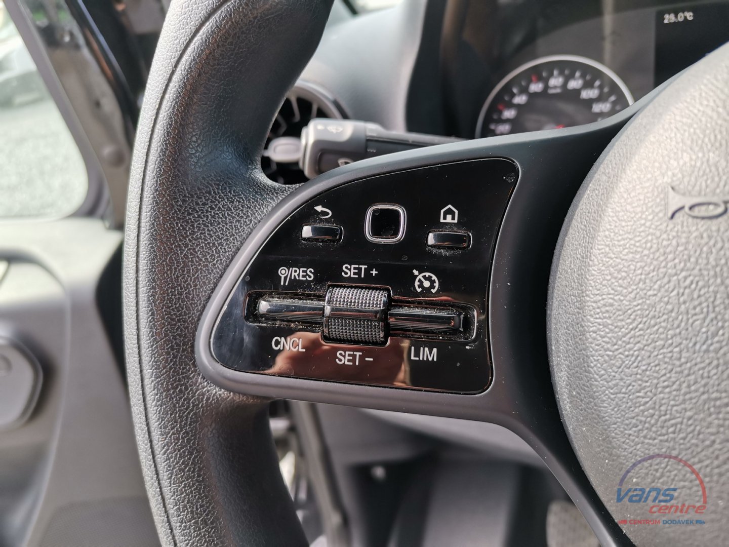 Mercedes-Benz SPRINTER 319CDI MAXI/ KLIMA/ NAVI/ KAMERA/ TAŽNÉ