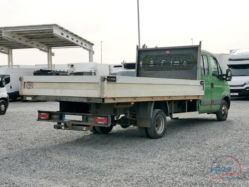 Iveco DAILY 50C15 VALNÍK 4,5M / 7 MÍST/ TAŽNÉ 3,5T