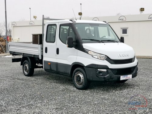 Iveco DAILY 35S12 3 STR.SKLÁPĚČ/ 7 MÍST/ TAŽNÉ 3,5T