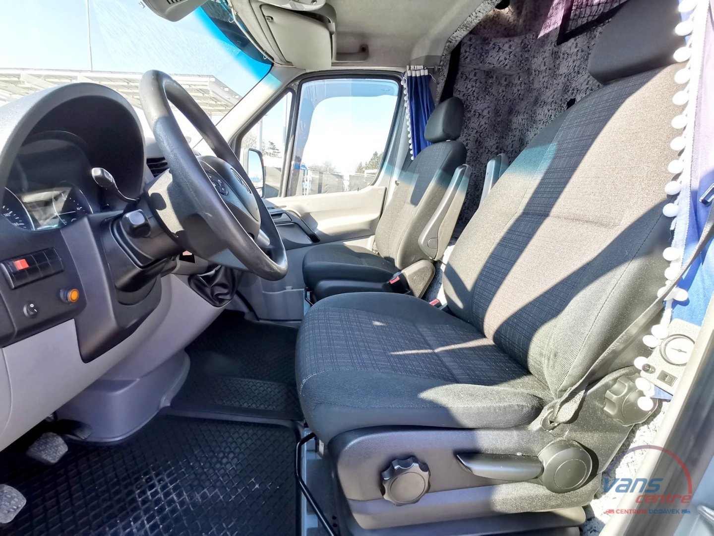 Iveco DAILY 35S18 MAXI XL/CHLADÍ/TOPÍ/ MĚCHY/ ČR 