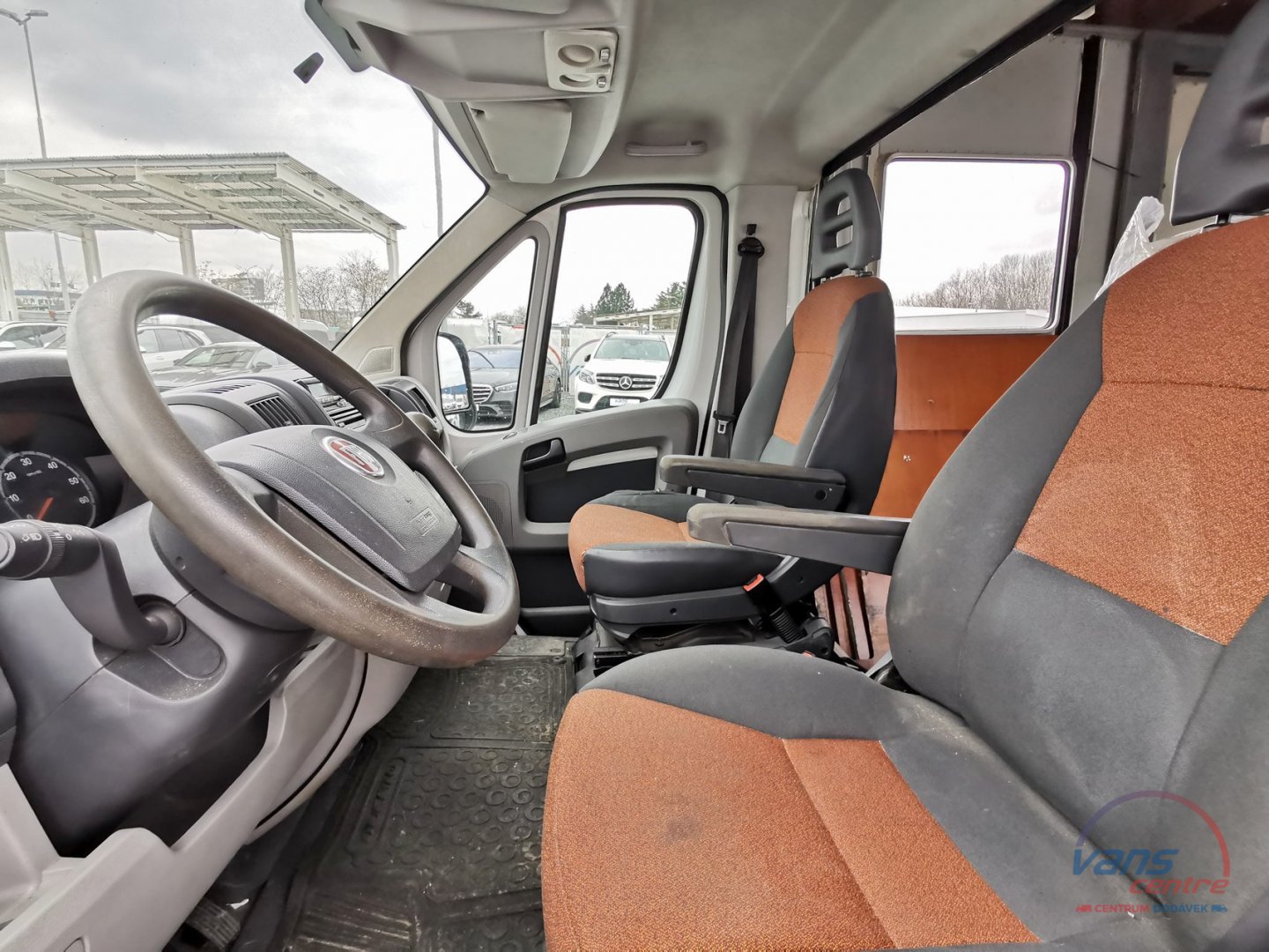 Fiat DUCATO 3.0JTD/116KW SKŘÍŇ / 6 MÍST/ TAŽNÉ 