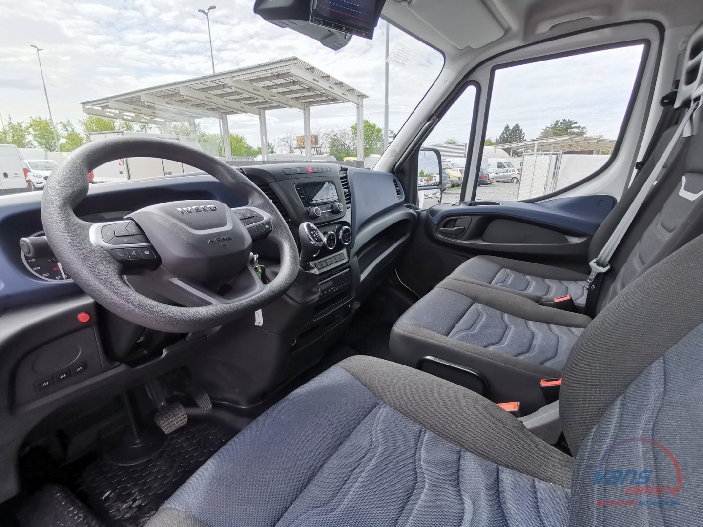 Iveco DAILY 50C18 HI-MATIC/ MRAZÁK/ 380V/ HYDR.ČELO