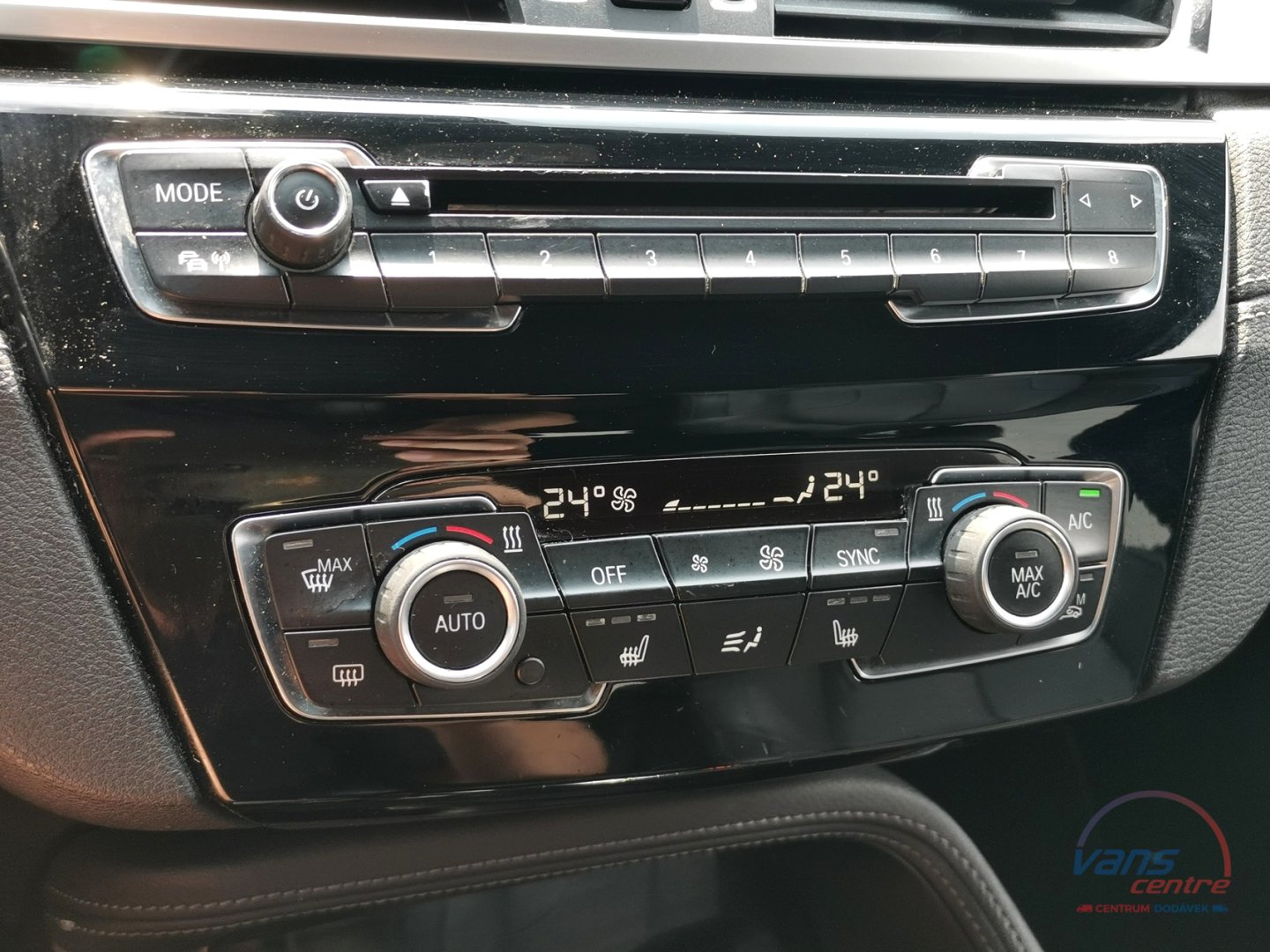 BMW X2 SDRIVE20I M SPORT/ BMW LED/ NAVI/ HUD 