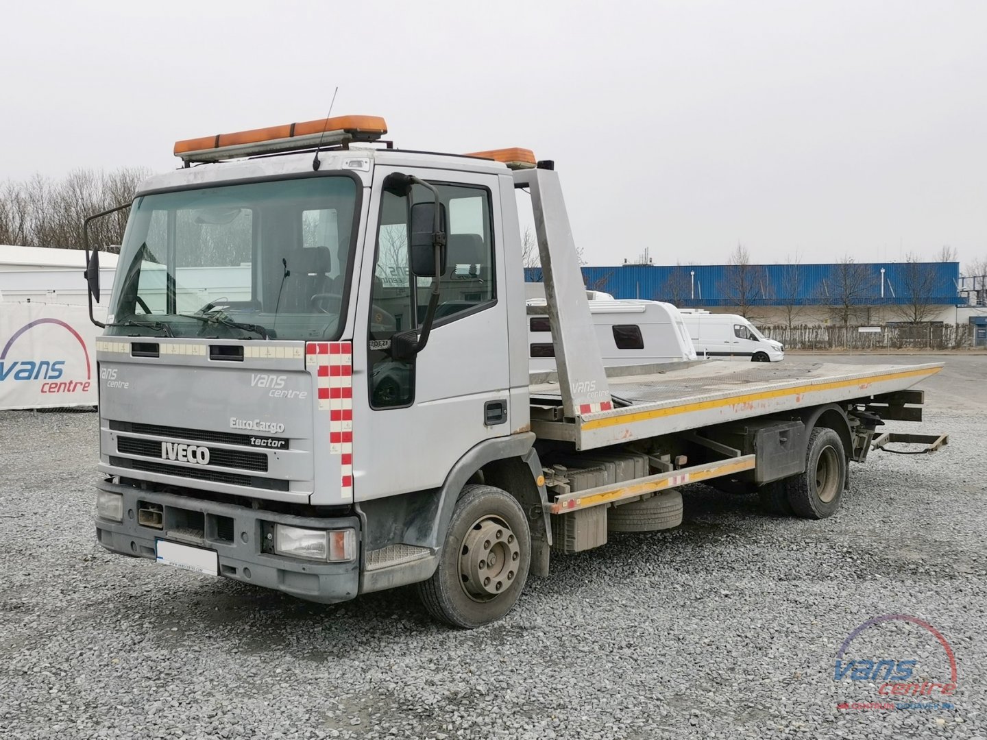 Iveco DAILY 35S18 HI-MATIC/ MRAZÁK/ 220V/ 2 KOMORY