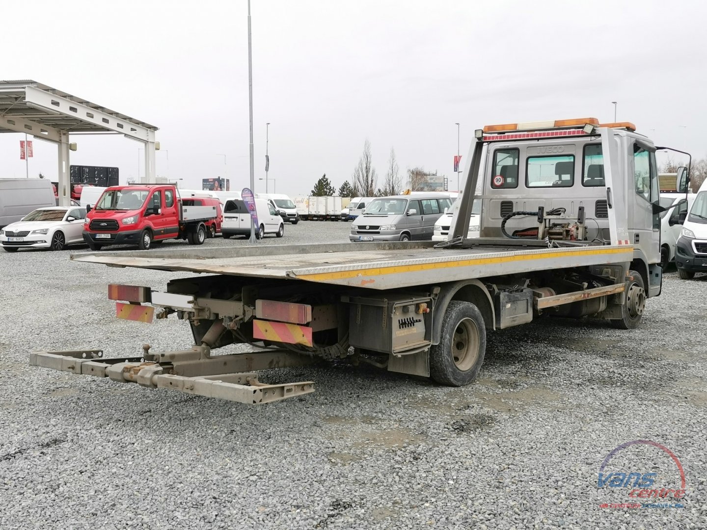 Iveco DAILY 35S18 HI-MATIC/ MRAZÁK/ 220V/ 2 KOMORY