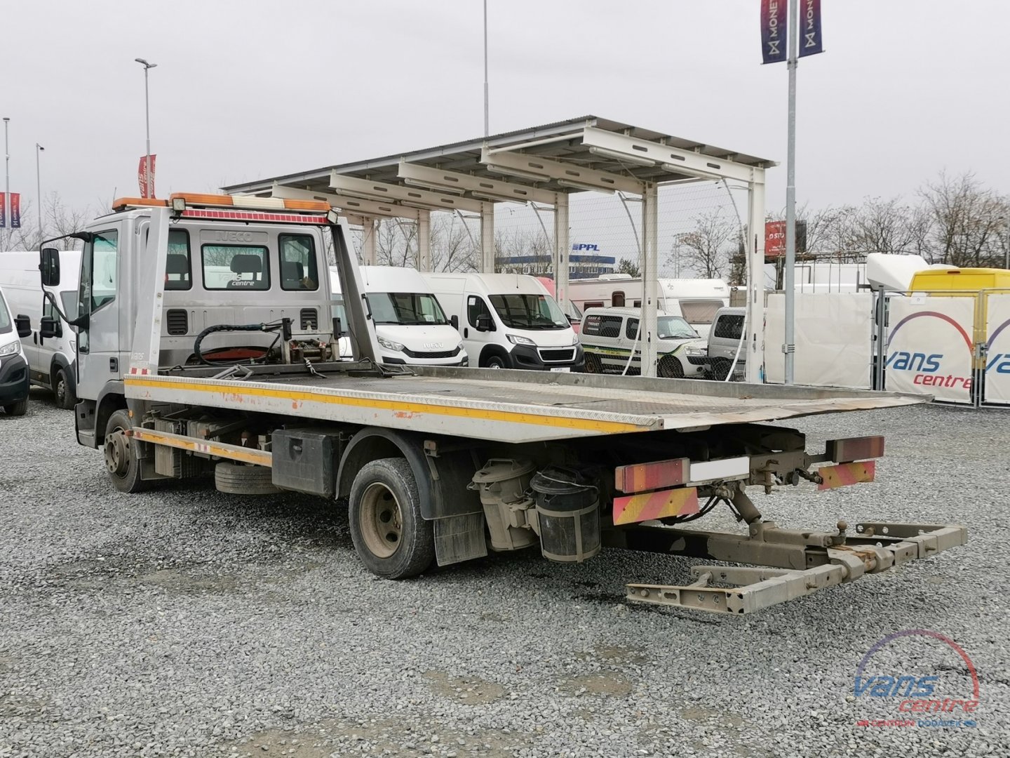 Iveco DAILY 35S18 HI-MATIC/ MRAZÁK/ 220V/ 2 KOMORY
