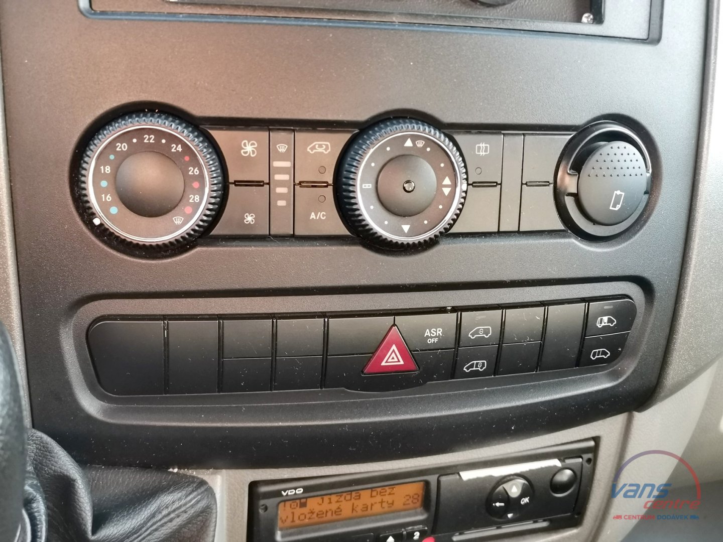 Mercedes-Benz SPRINTER 519CDI BUS 22 MÍST/ BUZOLA/ KLIMA/ TAŽNÉ