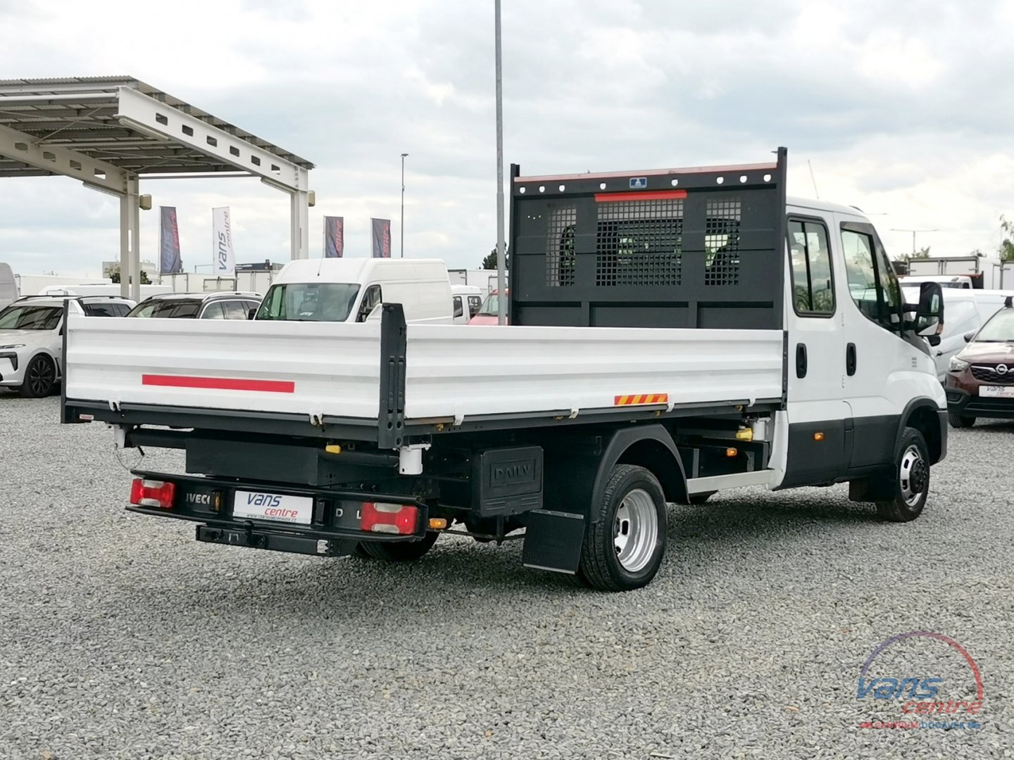 Fiat DUCATO 180/2.3 VALNÍK 8 PALET/ MĚCHY/ KLIMA 