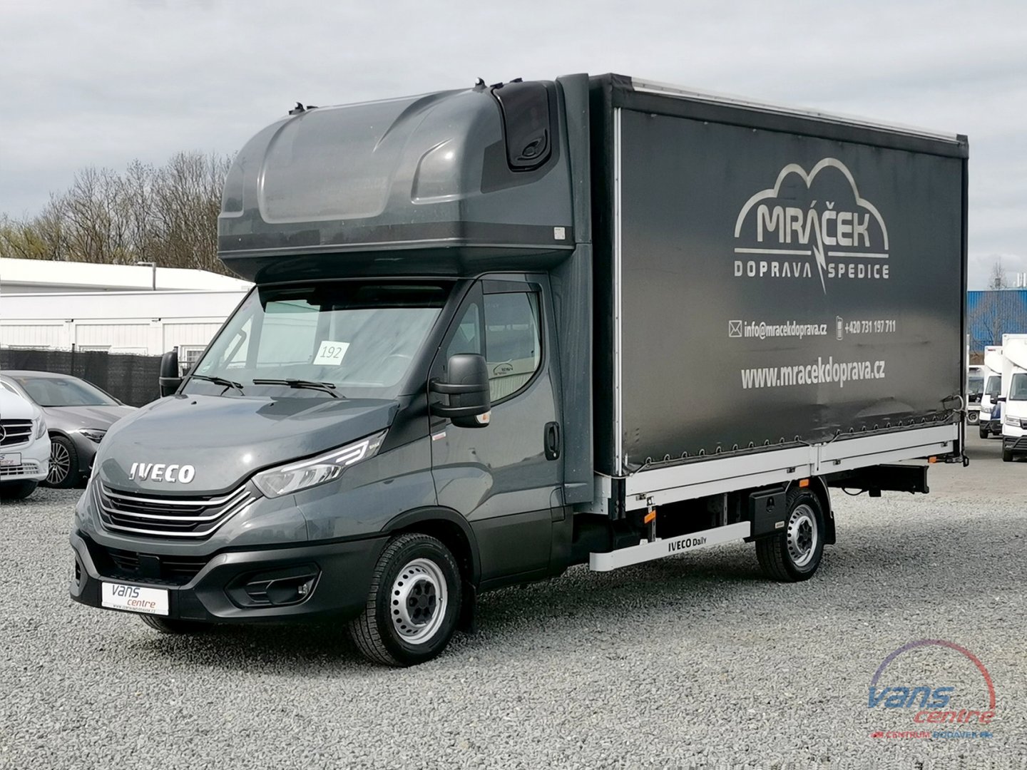 Ford TRANSIT 2.0TDCI/96KW L2H2/ 9 MÍST/ NEZ.TOPENÍ/ TAŽNÉ