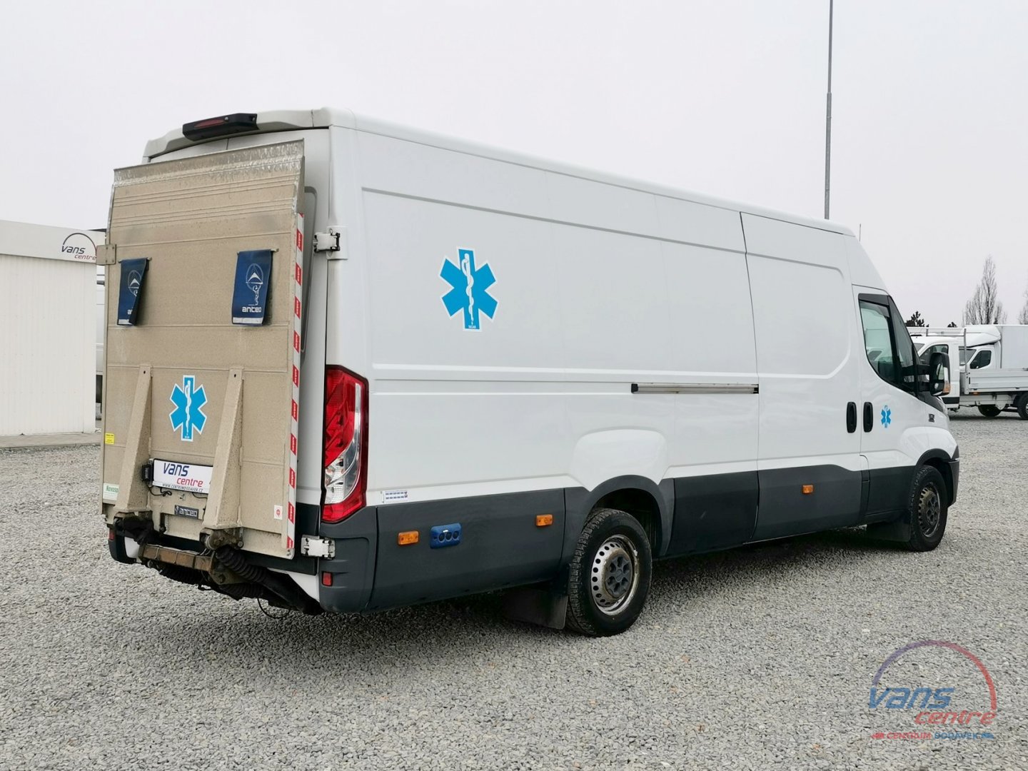 Iveco DAILY 35S18 HI-MATIC/ IZOTERM/TOPÍ/ H.ČELO