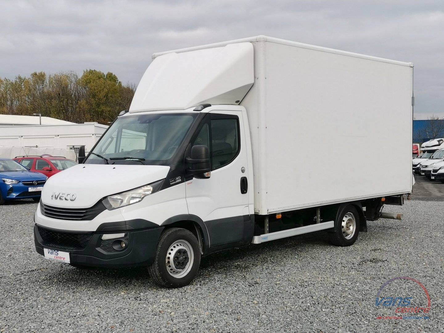 Iveco DAILY 35S16 HI-MATIC/ SKŘÍŇ 8 PALET/ HYDR.ČELO