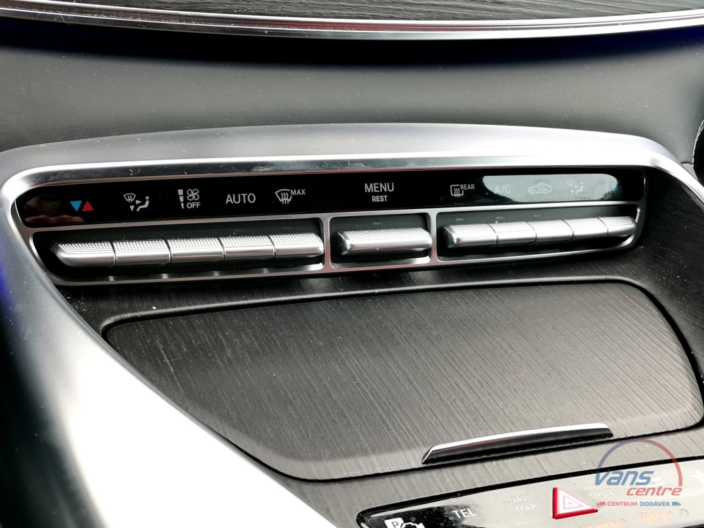 Mercedes-Benz AMG GT63 S 4MATIC+/ HUD/ BURMESTER/ PANO/ MASÁŽ  