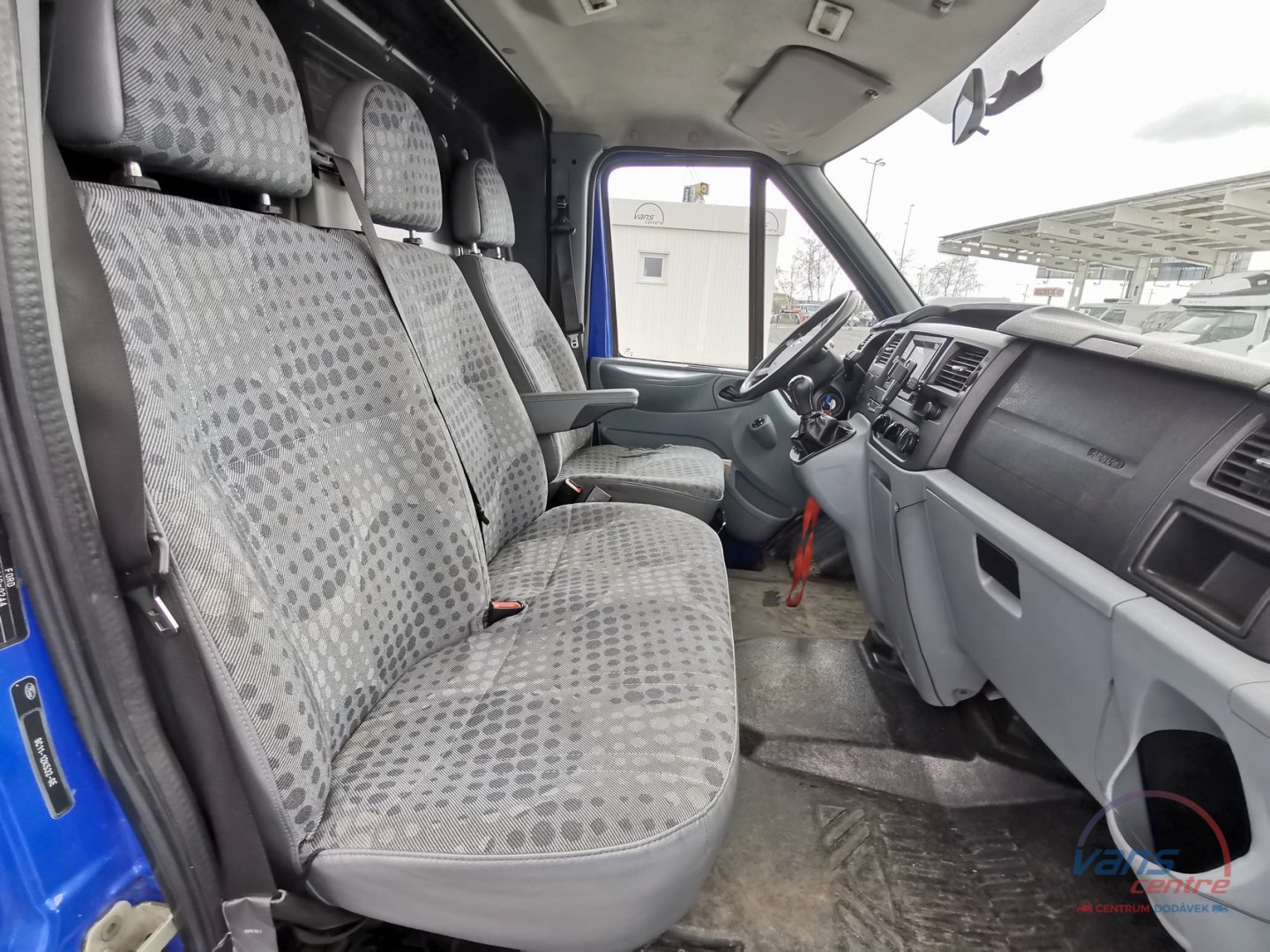 Mercedes-Benz SPRINTER 318CDI/AUT MAXI XL/ 6 MÍST/ KLIMA/ TAŽNÉ 