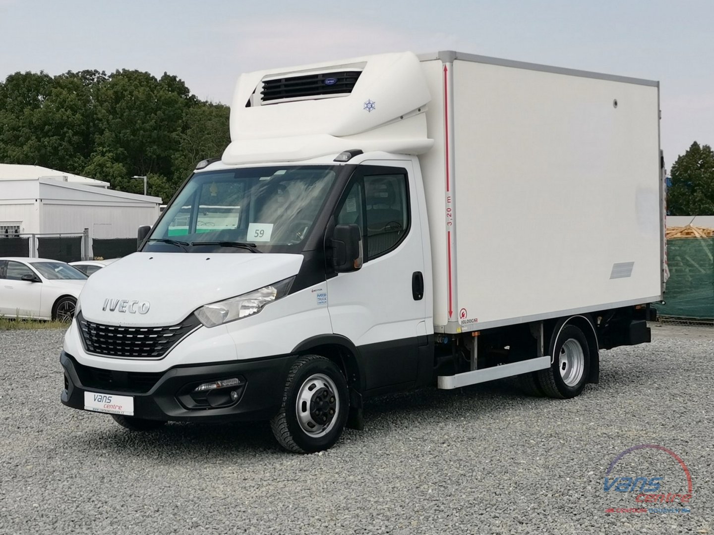 Iveco DAILY 35C14/AT MRAZÍ/CHLADÍ/230V/ 6 PALET/ HYDR.ČELO