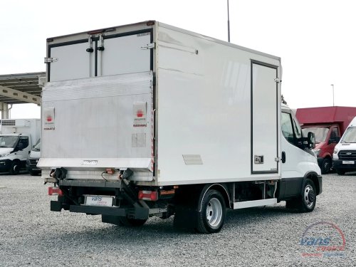 Iveco DAILY 35C14/AT MRAZÍ/CHLADÍ/230V/ 6 PALET/ HYDR.ČELO