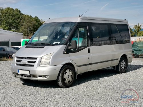 Ford TRANSIT 2.4TDCI/103KW 13 MÍST/ TAŽNÉ/ DO 3,5T