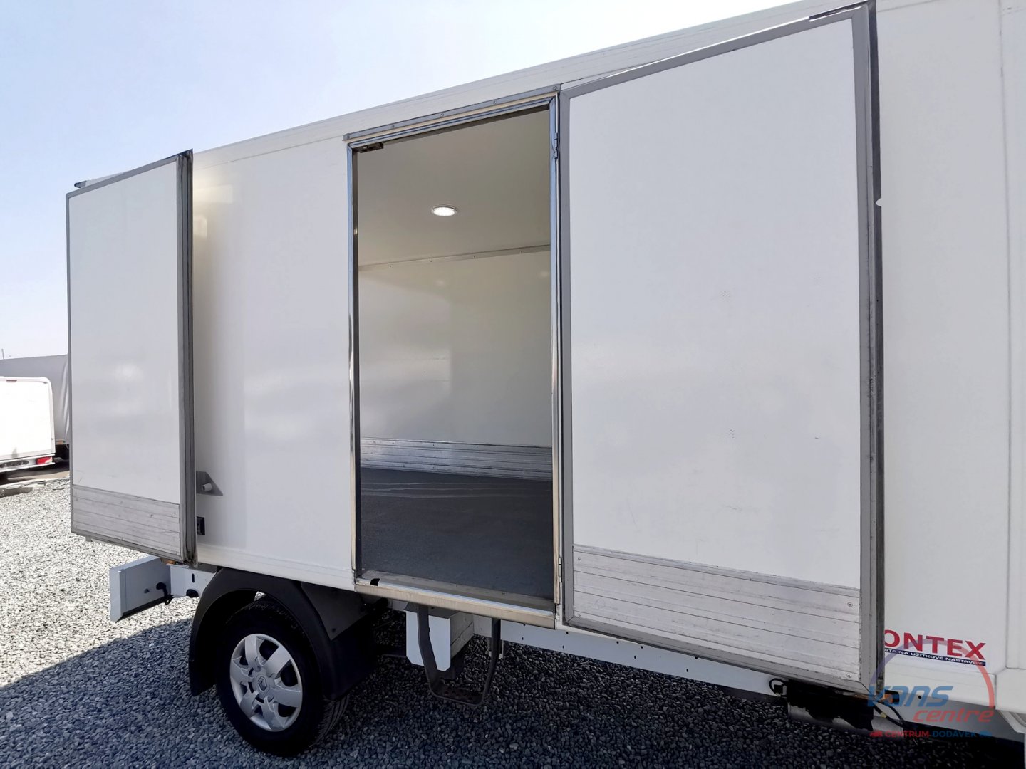 Renault MASTER 180/2.3 SKŘÍŇ/ CHLADÍ/TOPÍ 7 PALET/ ČR/1.MAJ. 