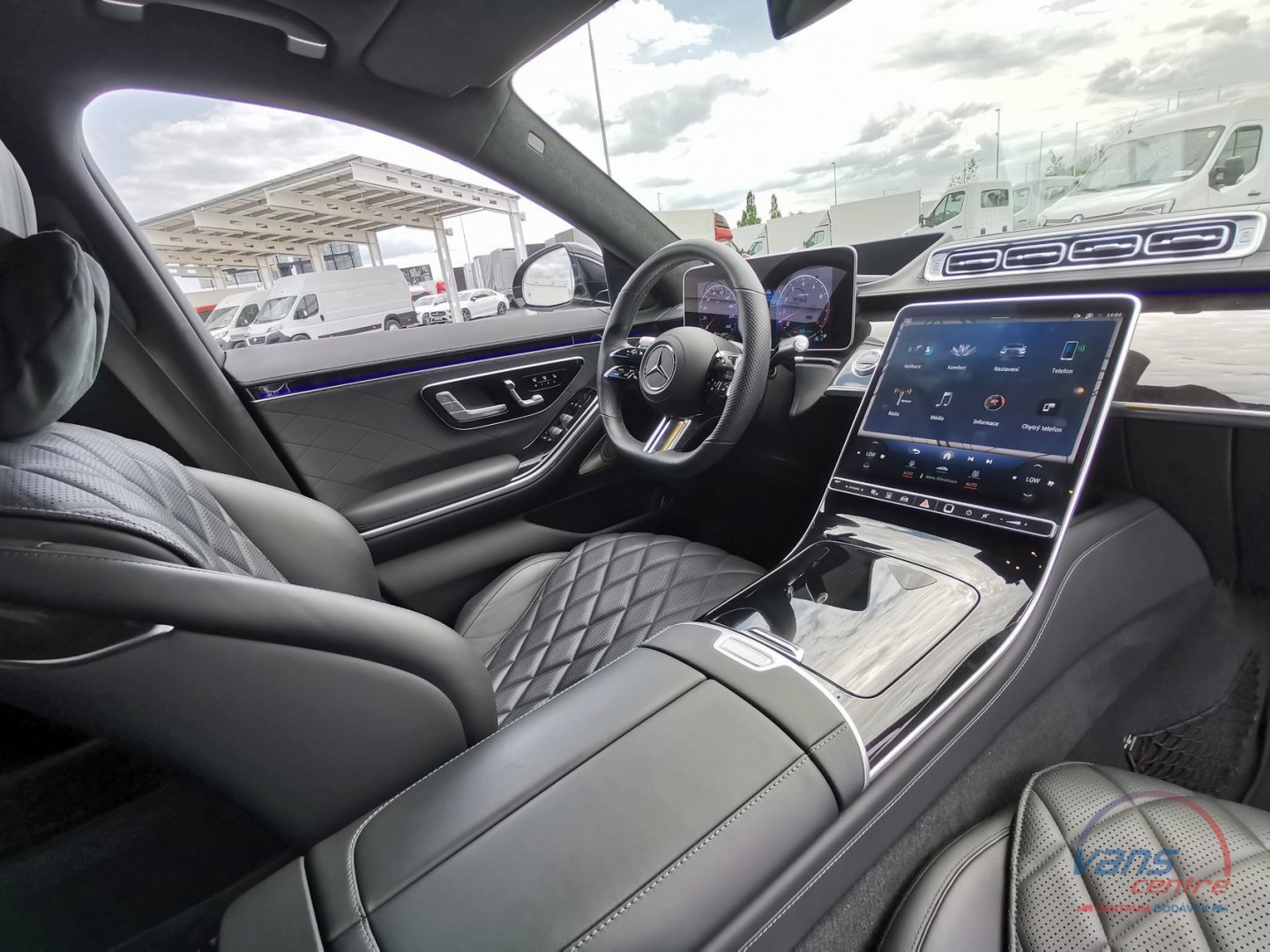 Mercedes-Benz S500 L 4 MATIC/ AMG/ EXCLUSIVE/ ČR