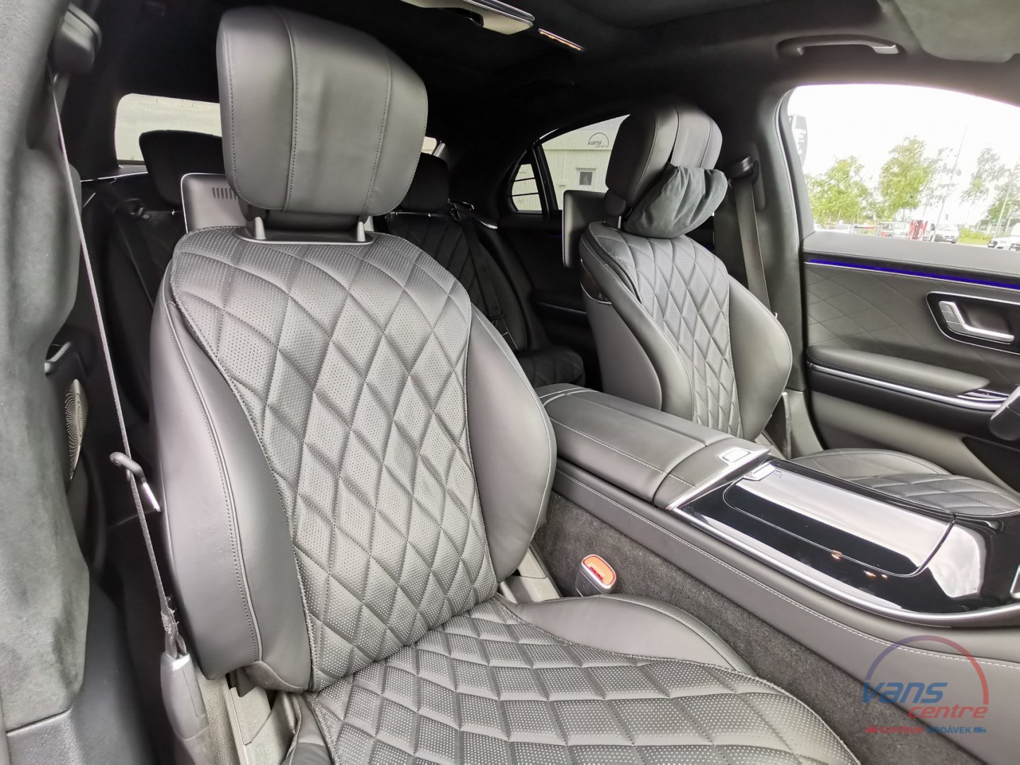 Mercedes-Benz S500 L 4 MATIC/ AMG/ EXCLUSIVE/ ČR