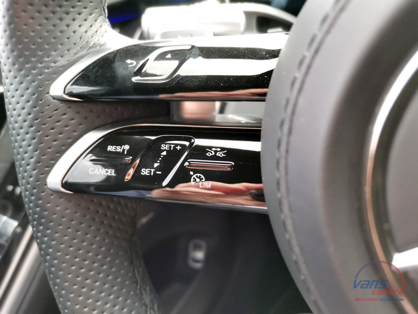 Mercedes-Benz S500 L 4 MATIC/ AMG/ EXCLUSIVE/ ČR