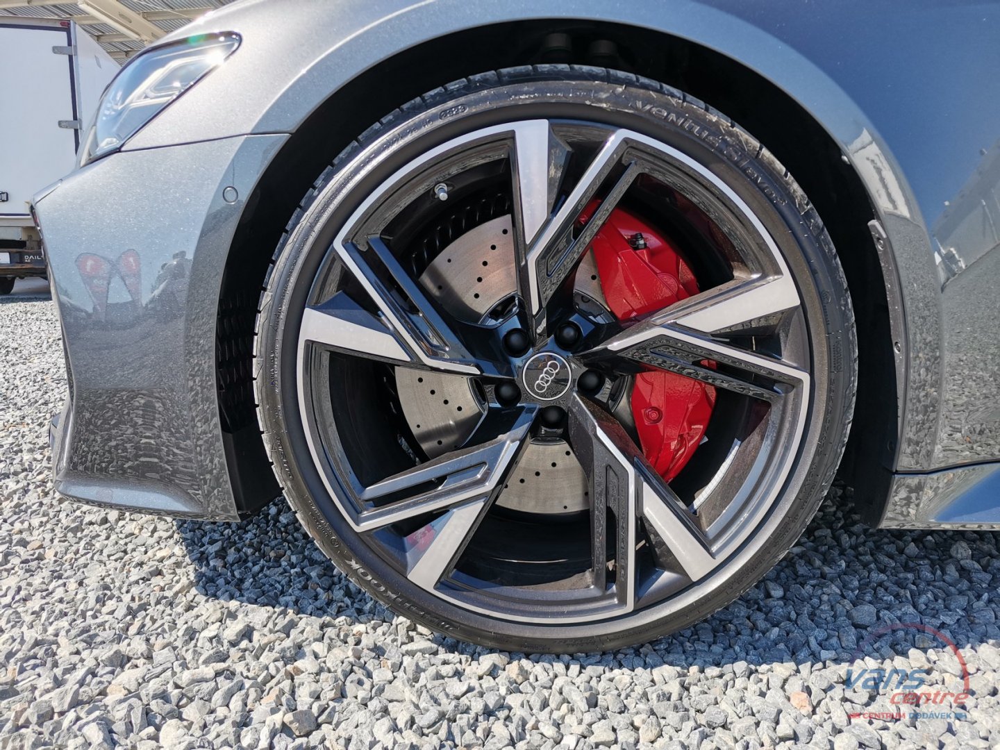 Audi RS6 AVANT/ QUATTRO/ 441KW/ MATRIX LED/ HUD/ IHNED K ODBĚRU!