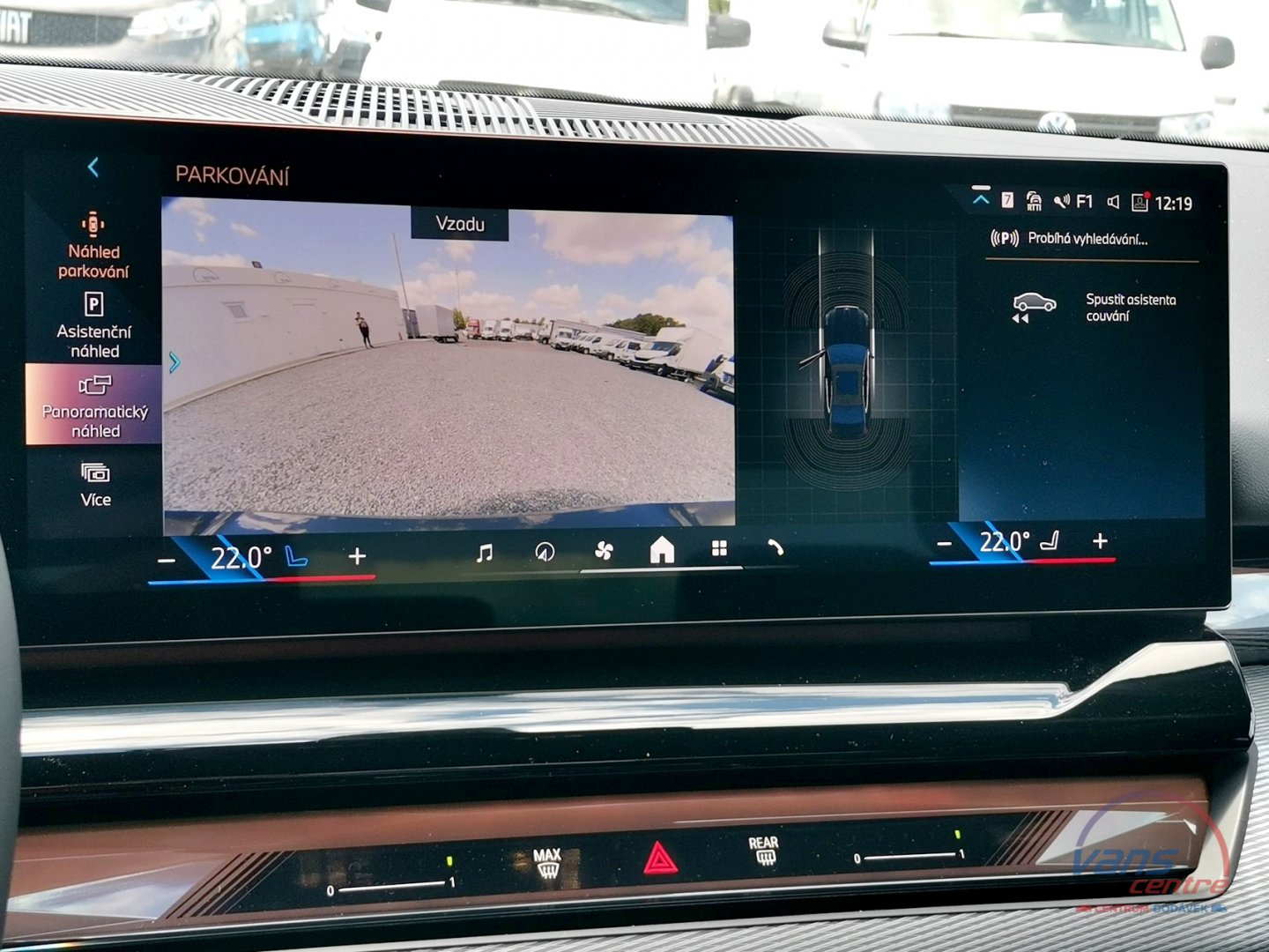 BMW 520I / HARMAN KARDON/BLACK SAPPHIRE/ SKLADEM IHNED!