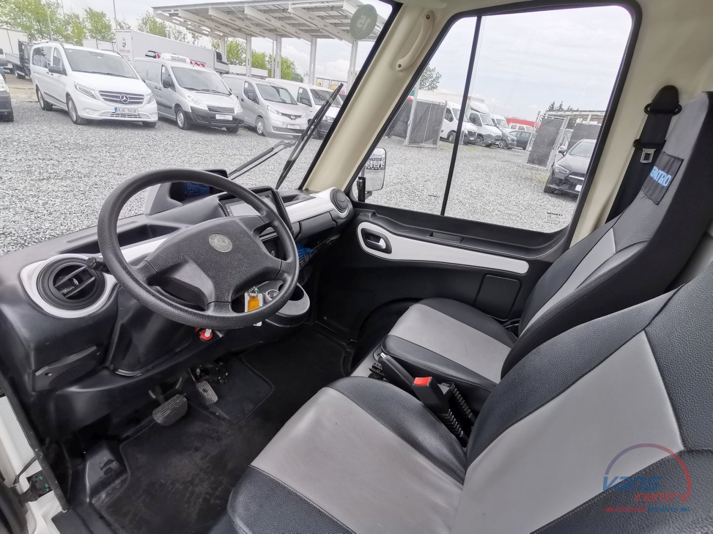Ostatní CENNTRO METRO /26KWH/ AŽ 229KM/ CARGO BOX L