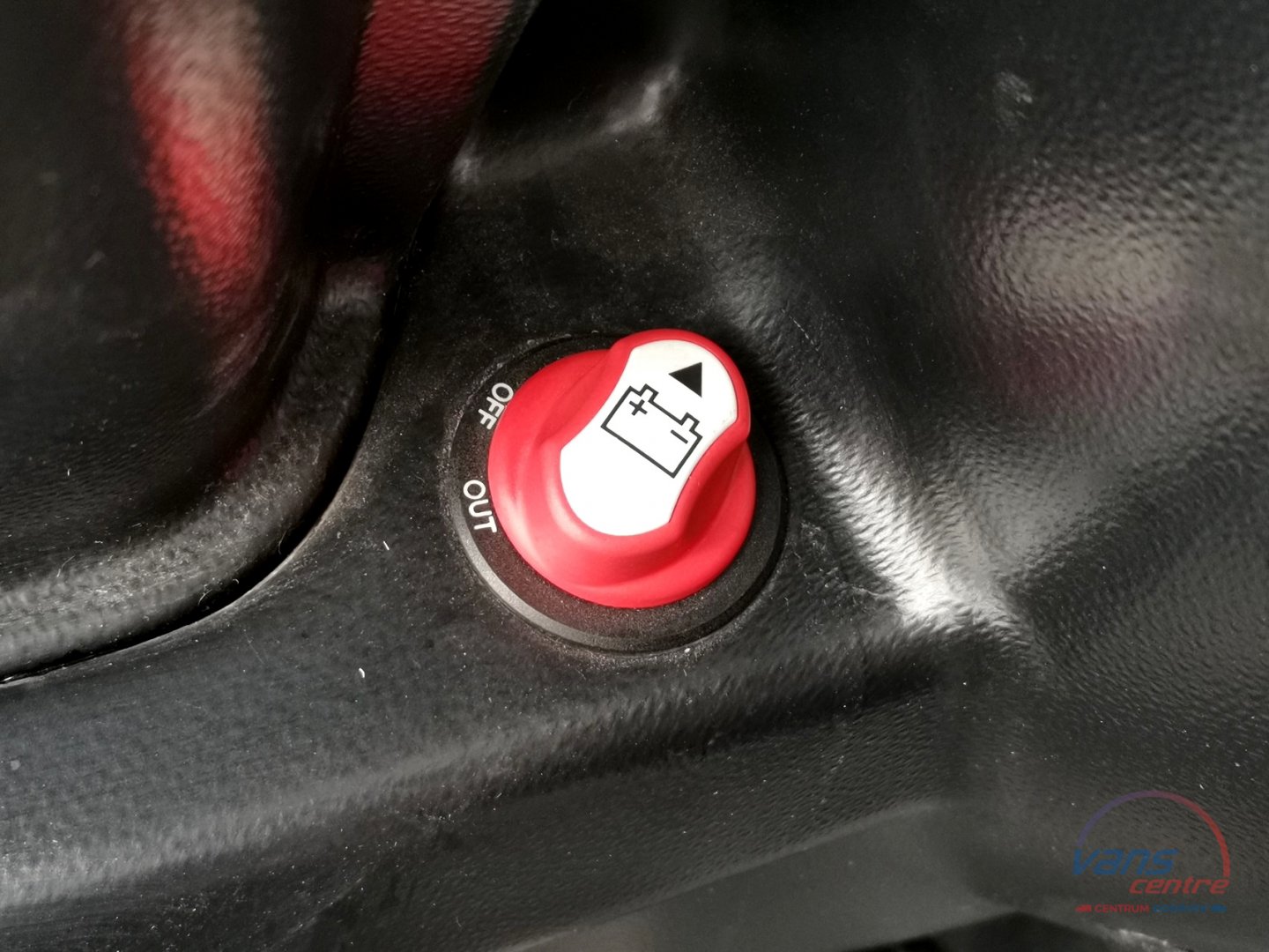 Ostatní CENNTRO METRO /26KWH/ AŽ 229KM/ CARGO BOX L