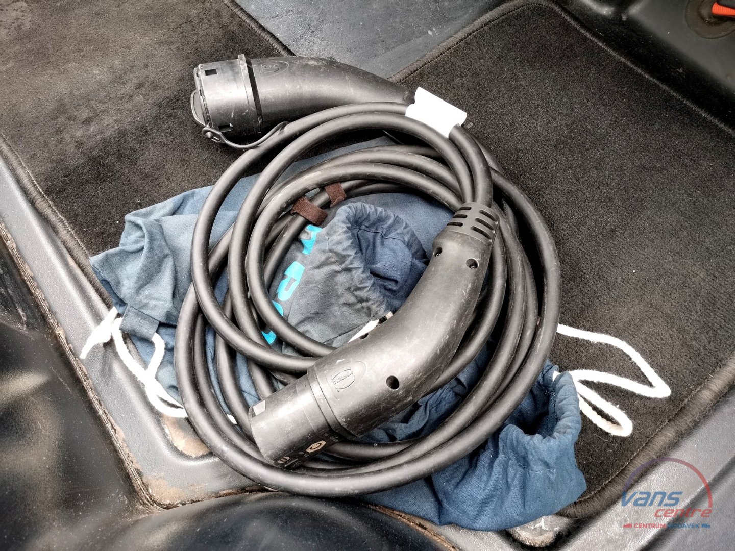 Ostatní CENNTRO METRO /26KWH/ AŽ 229KM/ CARGO BOX L