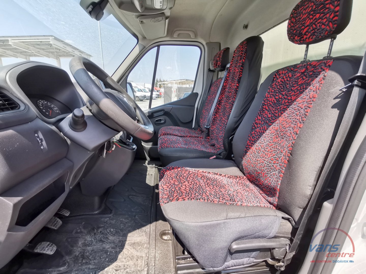 Renault MASTER 180/2.3 SKŘÍŇ/ CHLADÍ/TOPÍ 7 PALET/ ČR/1.MAJ. 