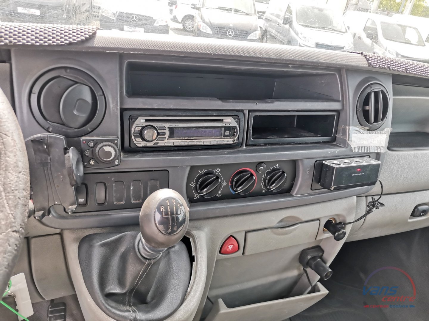 Renault MASTER 2.5DCI/73KW VALNÍK 8 PALET/ NEZ.TOPENÍ