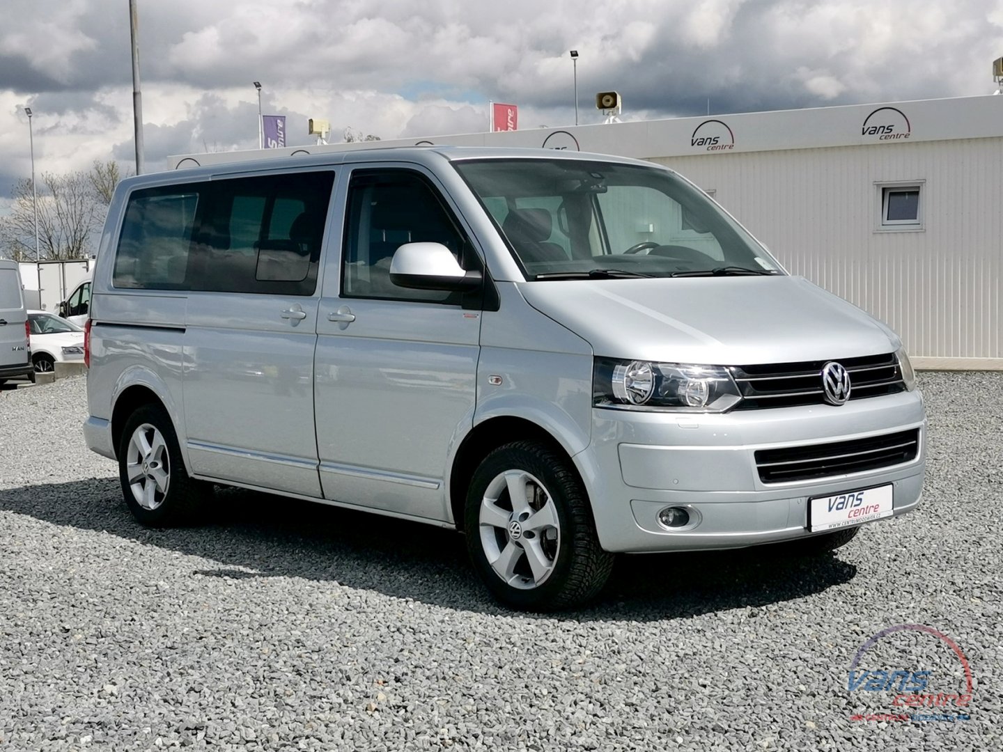 Volkswagen MULTIVAN 132KW/ DSG 4MOTION/ 7MÍST/ HIGHLINE