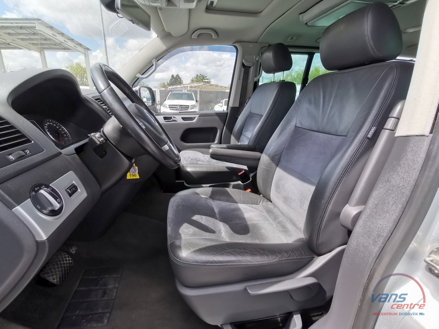 Mercedes-Benz VIANO 2.2CDI/AT 100KW 5 MÍST/KLIMA/TAŽNÉ