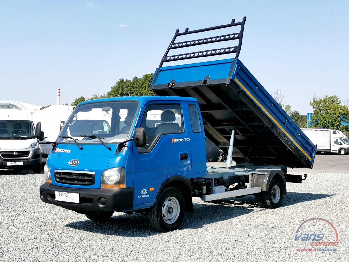 Kia K 2500 TCI SKLÁPĚČ 3,2M/ TAŽNÉ/ NOSNOST 1,3T