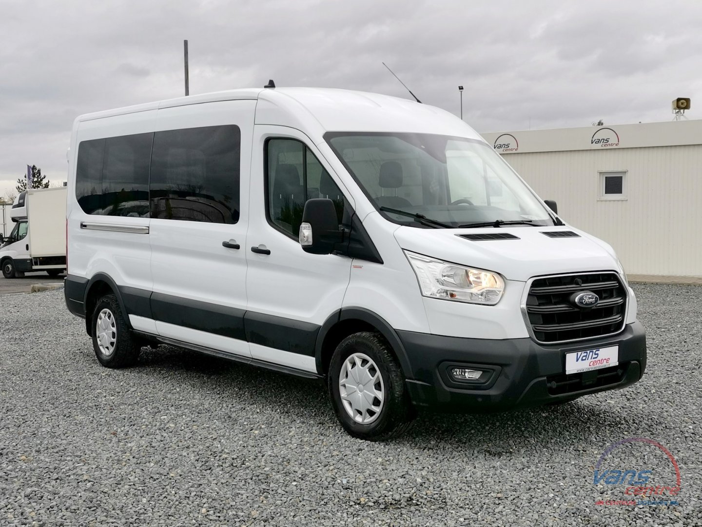 Ford TRANSIT 2.0TDCI/96KW L3H2/ 9 MÍST/ ČR/ 1.MAJITEL