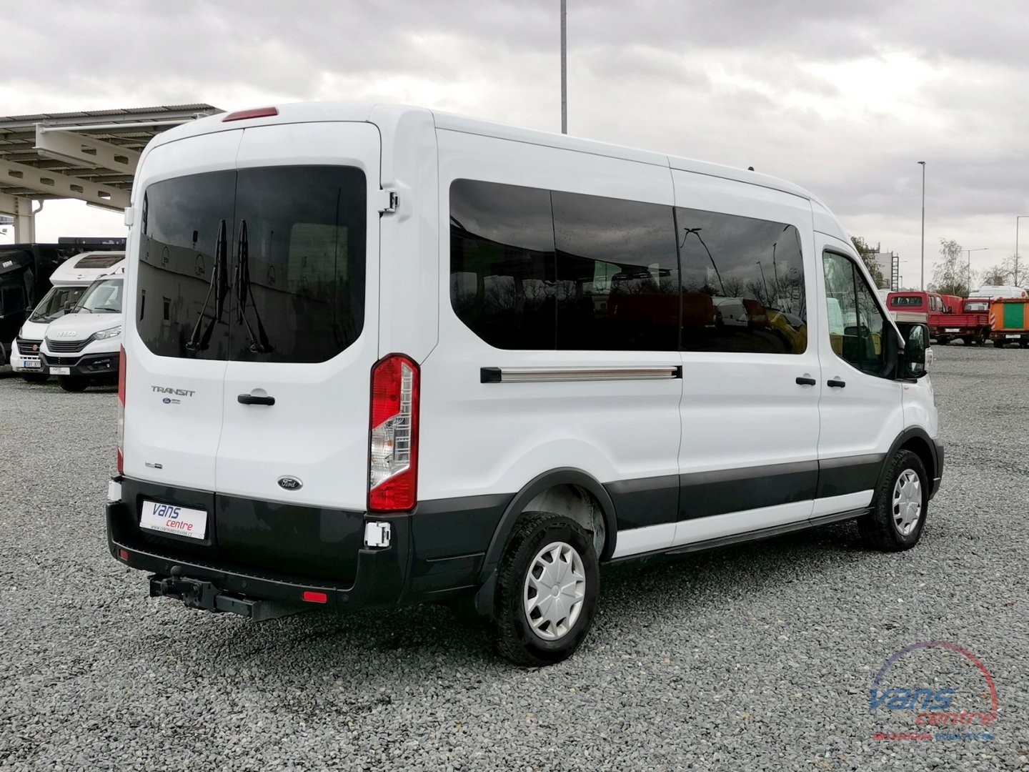 Ford TRANSIT 2.0TDCI/96KW L3H2/ 9 MÍST/ ČR/ 1.MAJITEL