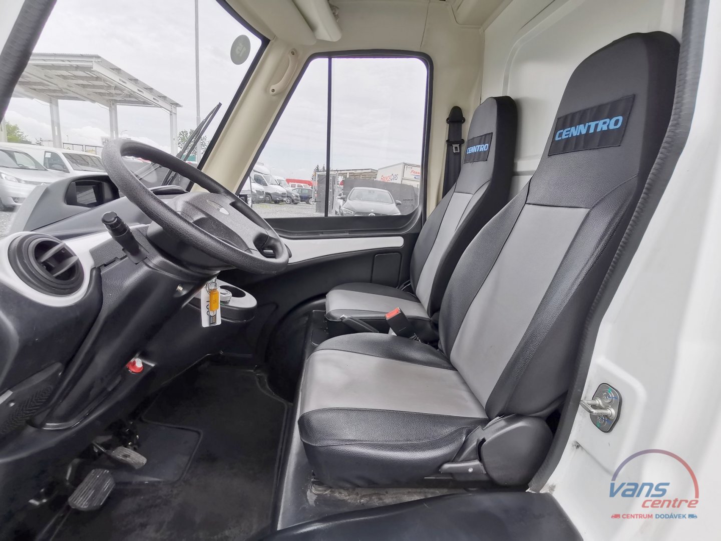 Ford TRANSIT 2.2TDCI/114KW MRAZÍ/CHLADÍ/6 PALET/ 380V