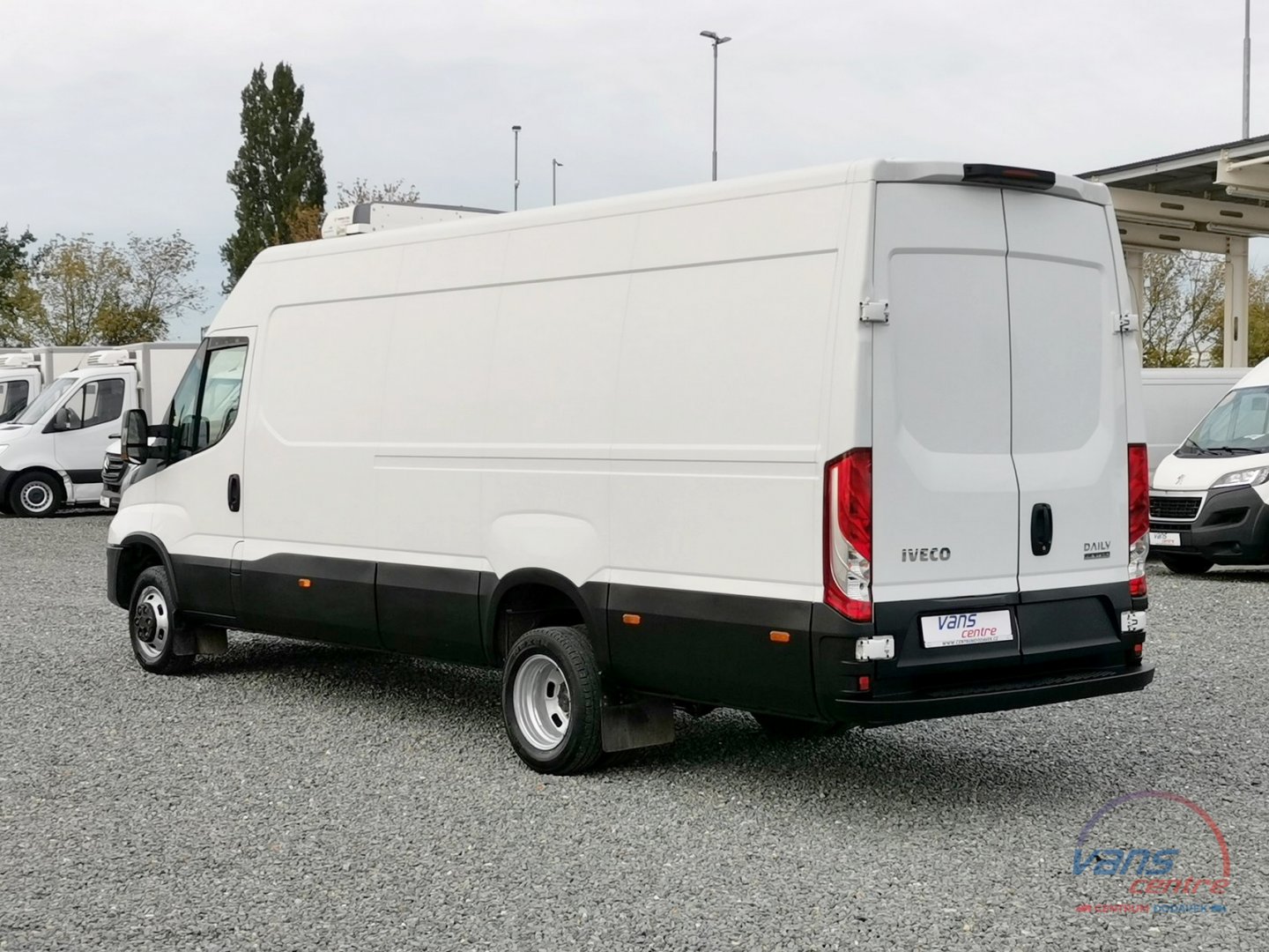 Iveco DAILY 50C18 MRAZÍ/CHLADÍ/TOPÍ 7 PALET/ H.ČELO/ DO 3,5T