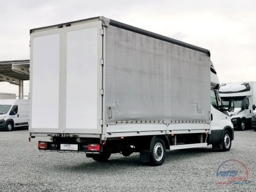 Iveco DAILY 35S18 SHRNOVACÍ 10 PALET/ MĚCHY/ ČR