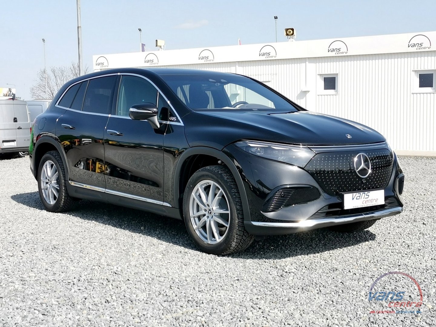 Mercedes-Benz EQS 450 SUV 4MATIC/ VZDUCH/ PANO/ MASÁŽ/ ZÁRUKA