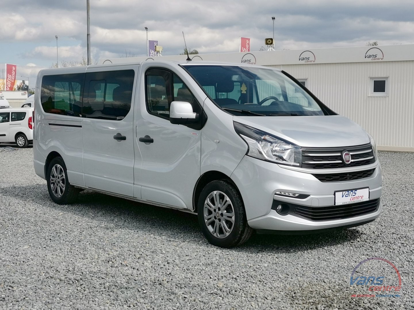 Fiat TALENTO 145MJET L2H1/ 9 MÍST/ KLIMA/ ČR/ 1.MAJ.