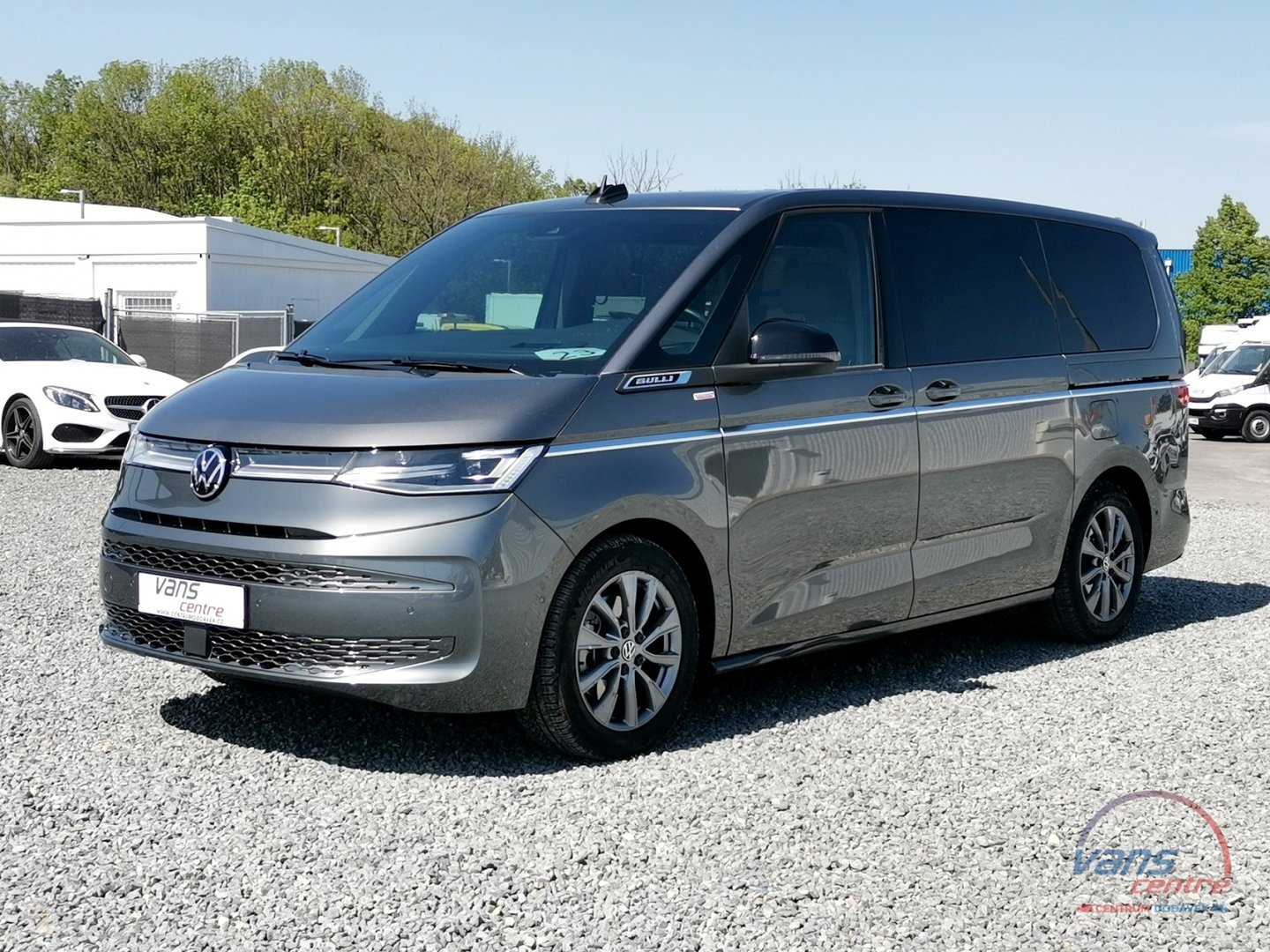 Volkswagen MULTIVAN T7 1.4TSI/DSG EHYBRID 6 MÍST/ BULLI/ ZÁRUKA