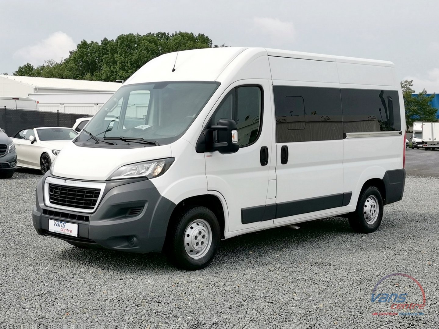 Peugeot BOXER 2.2HDI/96KW L2H2/ 8 MÍST/ NEZ.TOPENÍ/ TAŽNÉ 