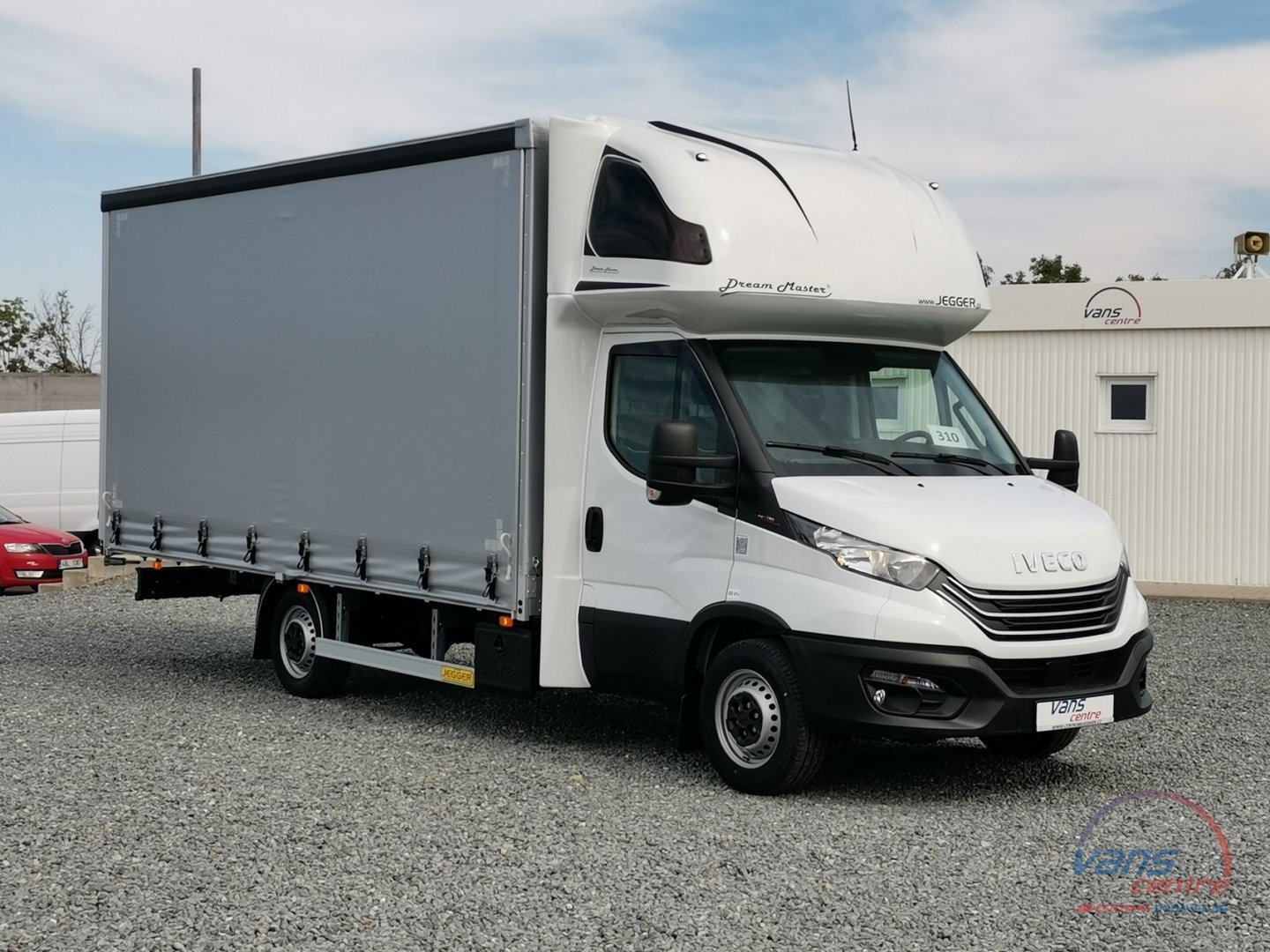 Iveco DAILY 35S18 SHRNOVAČKA 10 PALET/ MĚCHY/1.MAJ./ ZÁRUKA
